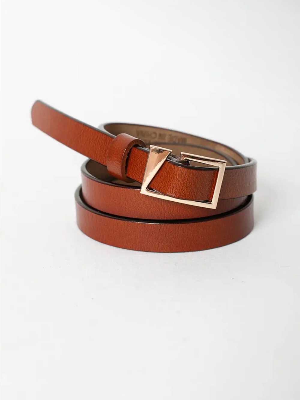 355. Classic Brown Skinny Leather Belt with Gold Buckle